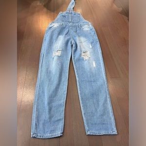 Women's Adjustable Strap Ripped Denim Overalls